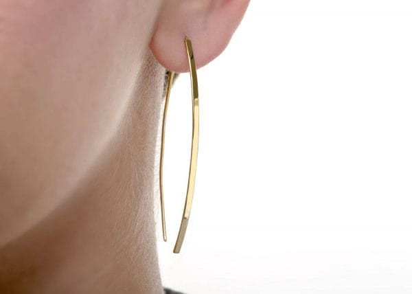 Long hoop gold earrings - Image 3