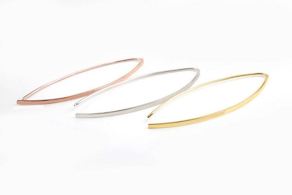 Long hoop gold earrings - Image 6