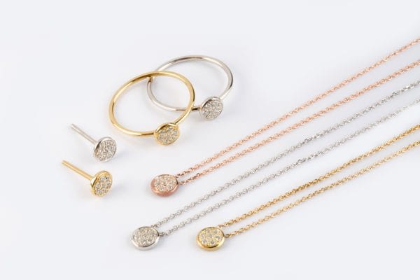 Tiny diamond disk gold necklace - Image 5