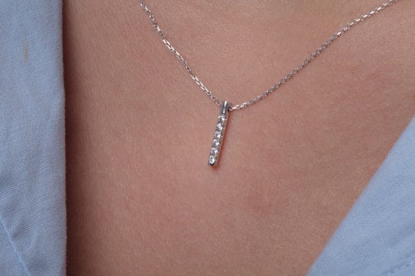 Cylindrical diamond bar necklace - Image 3