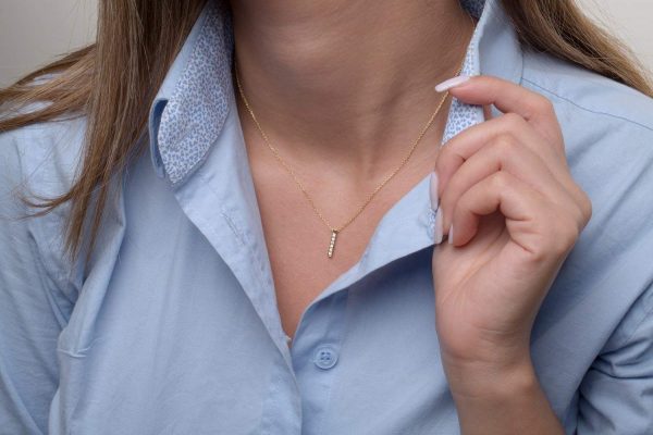 square bar pendant diamonds