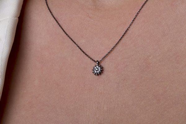 Diamond sun gold necklace - Image 5