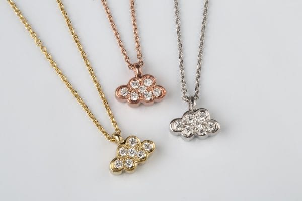 XRI_1011 Diamond cloud gold necklace - Image 1