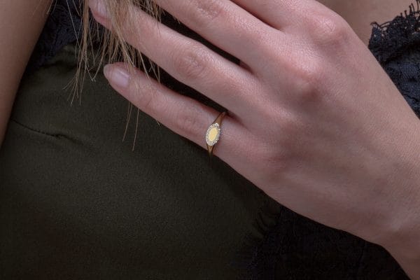 Oval diamond signet ring, RN300-1 - Image 3