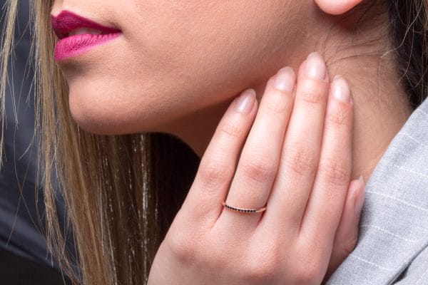 XRI_1492 Dainty ring with 11 black diamonds, 1,25mm - Image 3
