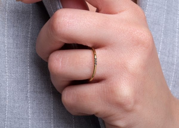 Τhin three diamond gold ring, 1.25mm - Image 5