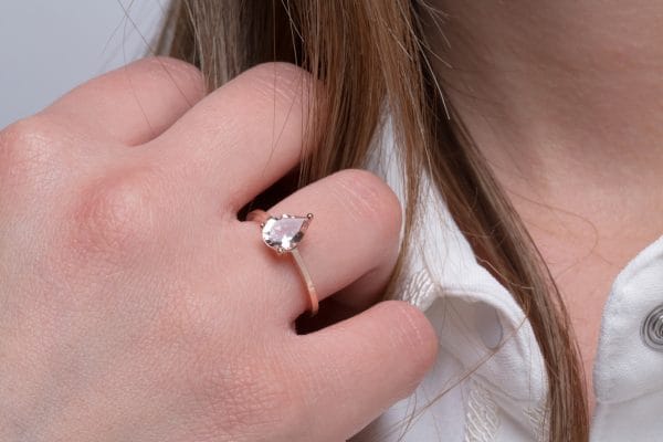 Morganite pear gold ring - Image 2