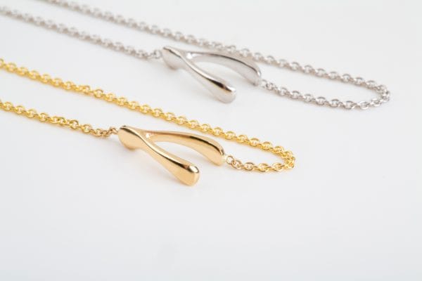 Tiny wishbone gold bracelet - Image 9