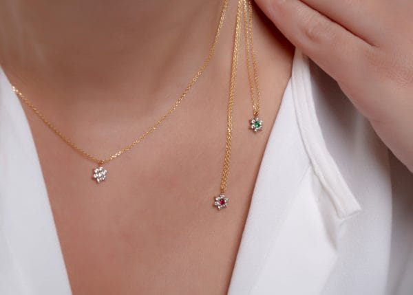 Rosette diamond flower necklace - Image 8