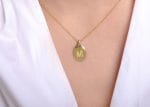 Oval initial gold disk necklace - Image 8