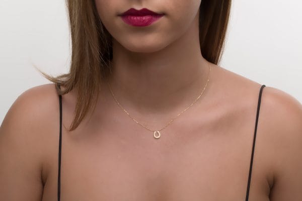 XRI_6042 Reversed gold horseshoe necklace - Image 3