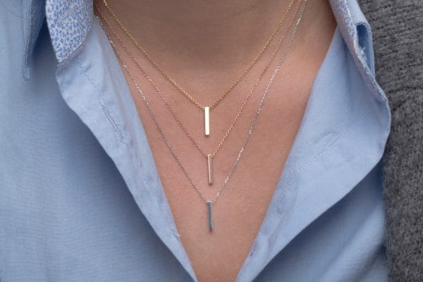 XRI_6184 Square gold bar necklace - Image 1