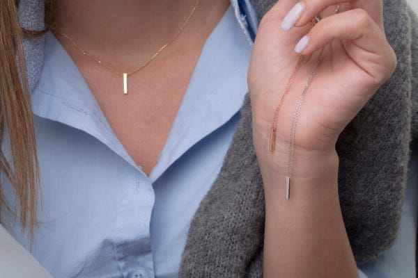 Square gold bar necklace - Image 2