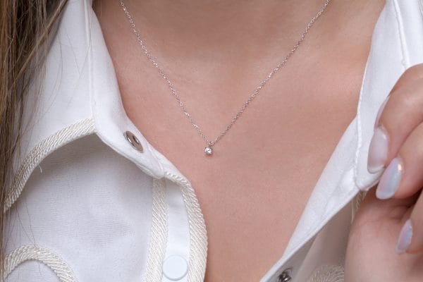 Solitaire diamond necklace 0.25ct - Image 8