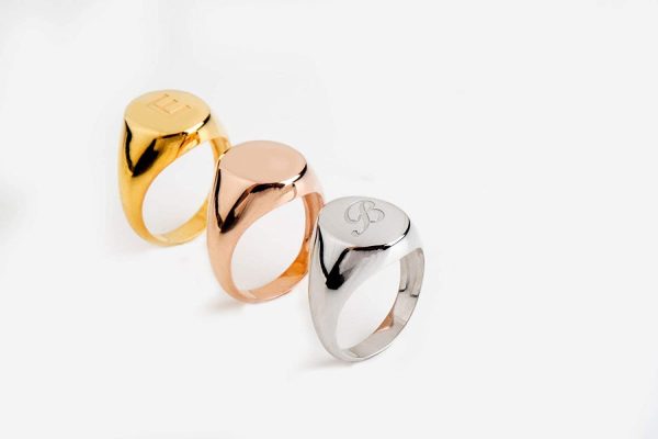 Pombe signet ring