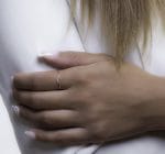 5 Diamond chevron gold ring - Image 3