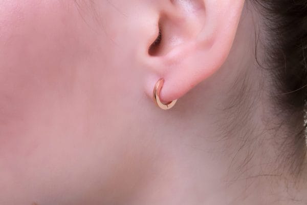 ANV_6788 Solid gold hoop earrings - Image 2