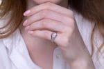 Moonstone cabochon gold ring - Image 4