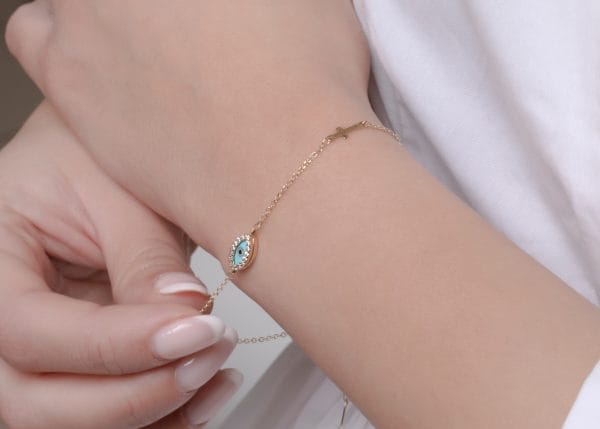 Diamond evil eye bracelet - Image 4