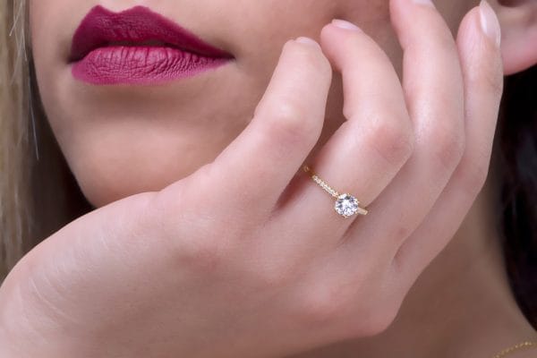 XRI_1279 Moissanite solitaire ring in solid gold - Image 5