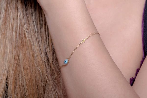 Plain evil eye and cross bracelet - Image 3