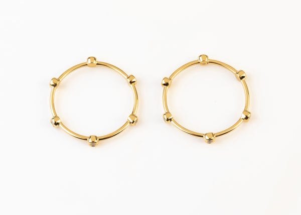 Six tiny bezel diamond ring - Image 2