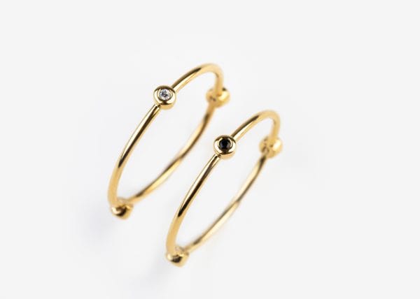 Three Tiny bezel diamond ring - Image 3