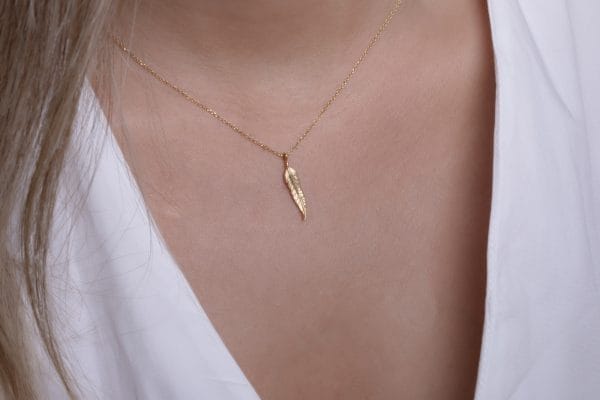 IMG_3722 Solid gold feather necklace - Image 1
