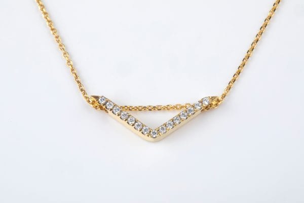 Floating Chevron V necklace with diamonds - Image 2