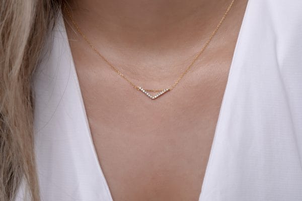 Floating Chevron V necklace with diamonds - Image 1