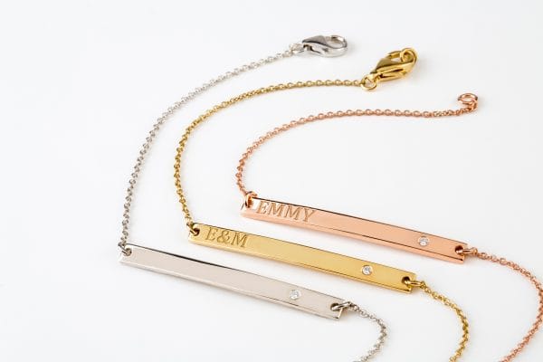 Dainty bar bracelet with custom engraving - Image 5