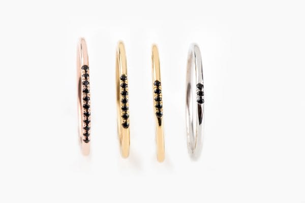 XRI_9302 Solid gold ring with 11 black diamonds - Image 4