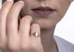 Solid gold oval signet ring, RN374 - Image 3