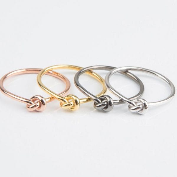 Tiny solid gold knot ring, RN230 - Image 5