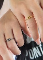 Small solid gold knot ring, RN200 - Image 5