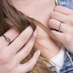 Knot ring in solid gold, RN215 - Image 4