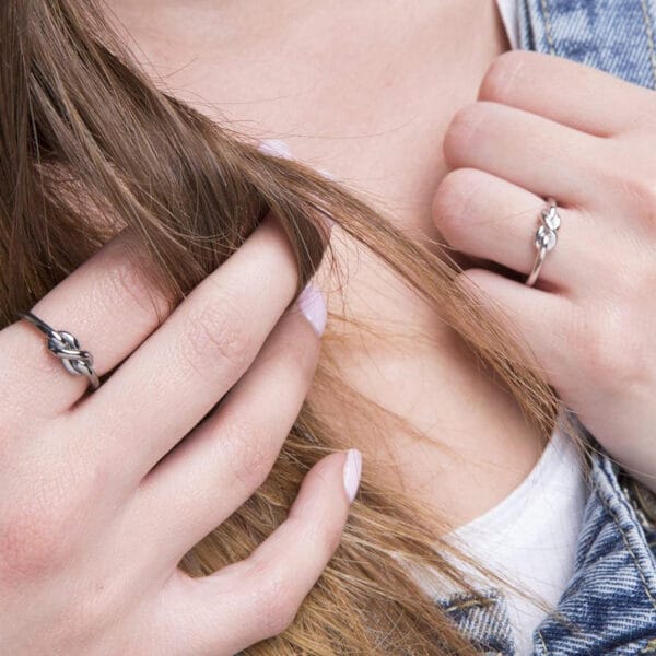 Knot ring in solid gold, RN215 - Image 4