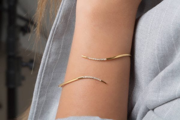 22 diamond bagle 1 Unique bangle bracelet with 22 diamonds - Image 1