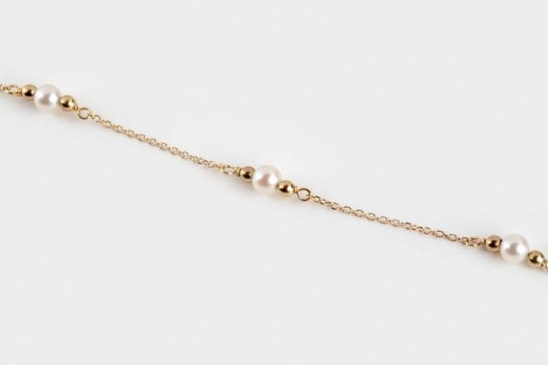 4,4mm pearls bracelet 3 4.4mm pearls gold chain bracelet - Image 4