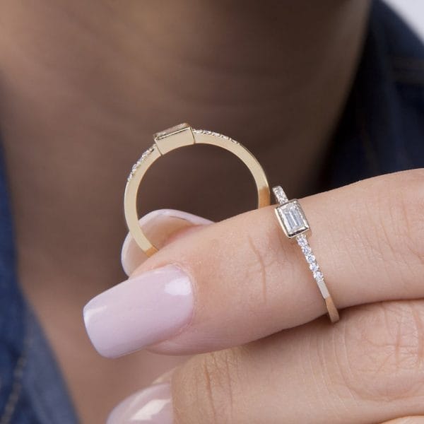 Baguette diamond gold ring - Image 4