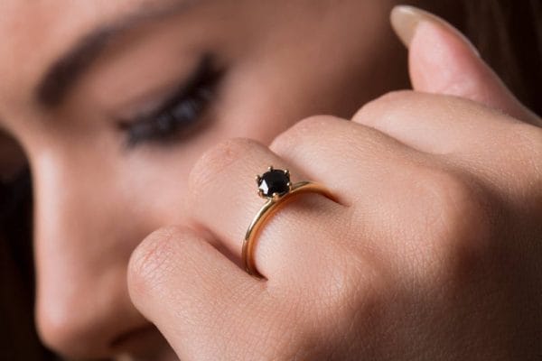 Black diamond gold ring - Image 1