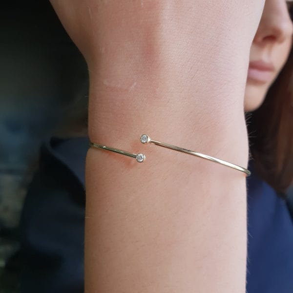 2 diamonds gold cuff bangle - Image 5