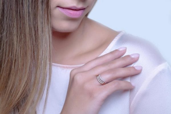 Curve diamond ring 5 Curved diamond gold ring - Image 6