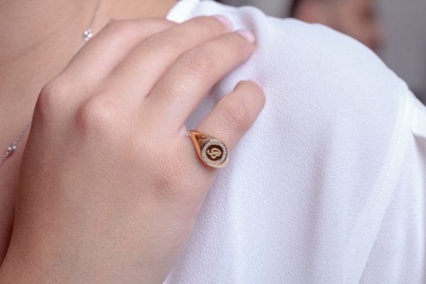 Diamond signet gold ring, RN320-1 - Image 4