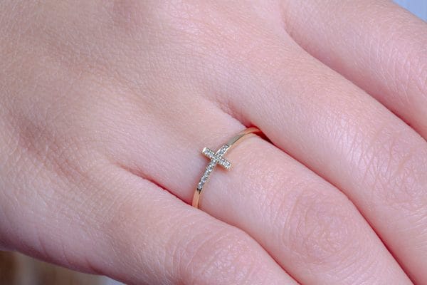 Diamond Cross ring 1 Diamond gold cross ring, RN456 - Image 2