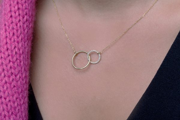 Diamond-circle-necklace-1 Interlocking diamond circle necklace - Image 1