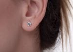 Diamond emerald sapphire flower stud earrings - Image 7