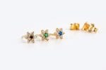 Diamond emerald sapphire flower stud earrings - Image 9