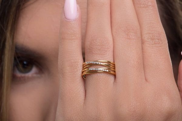 Diamond wire ring (large) 1 Twisted wire ring with diamonds, large - Image 1