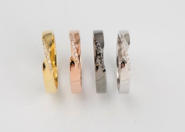 Mobius 9 diamond ring 3.3mm, RN110 - Image 4